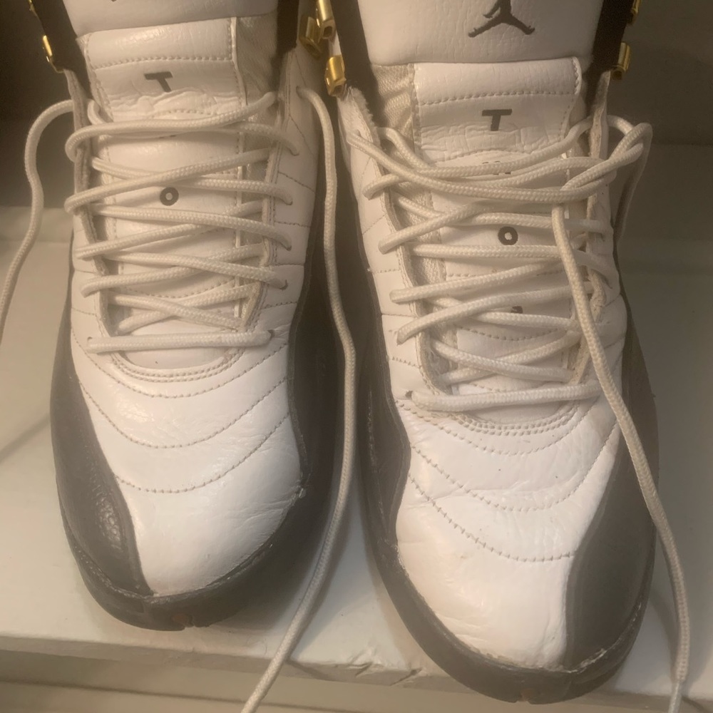 Jordan 12 Taxi Size 10.5